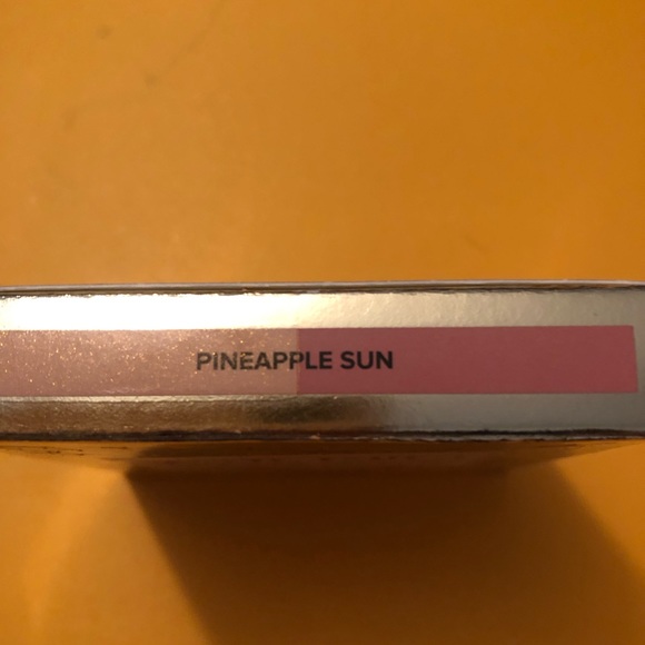 Too Faced - tutti fruiti pineapple paradise duo bronzer and highlighter - Picture 2 of 4